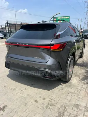 Lexus RX 2023 Silver