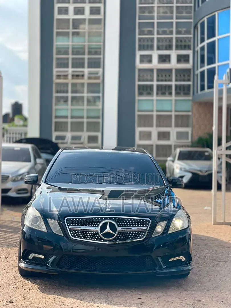 Mercedes-Benz E350 2011 Black