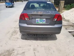 Honda Civic 2004 Gray