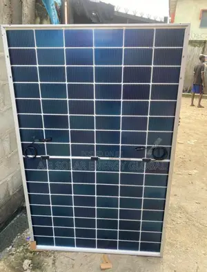 Jinko 650watts 144cells All Black Bifacial Mono Solar Panel