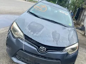 Toyota Corolla 2015 Gray
