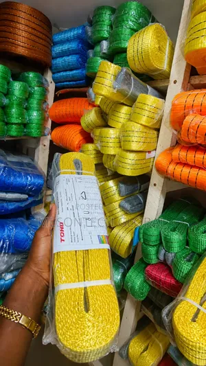 Lifting Belt ( 3*3m, 3*4m, )