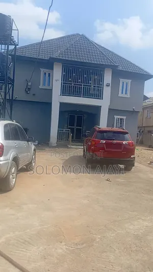 5bdrm Duplex in Burkno, Bucknor for sale