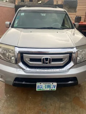 Honda Pilot 2010 Silver