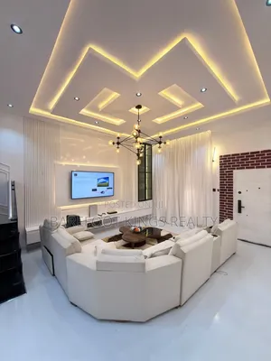 Luxury 3Bedroom Apartment