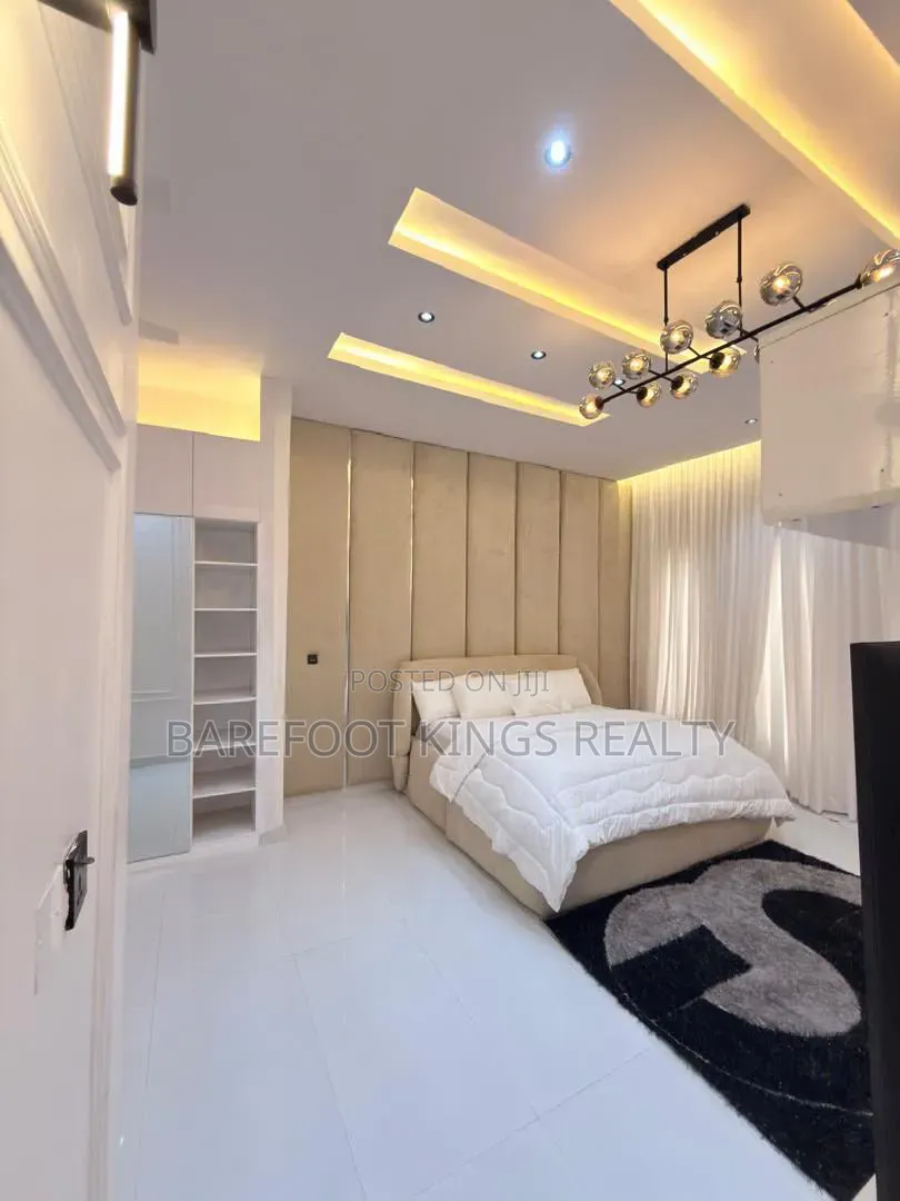 Luxury 3Bedroom Apartment