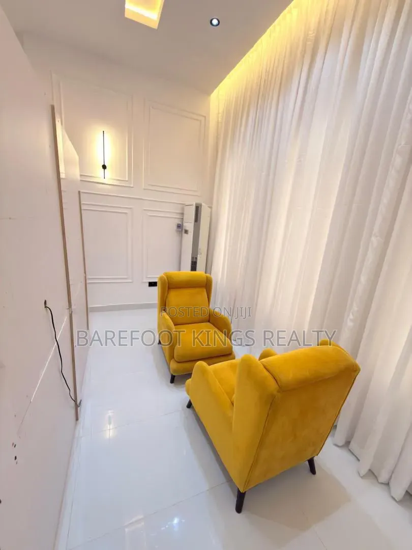Luxury 3Bedroom Apartment