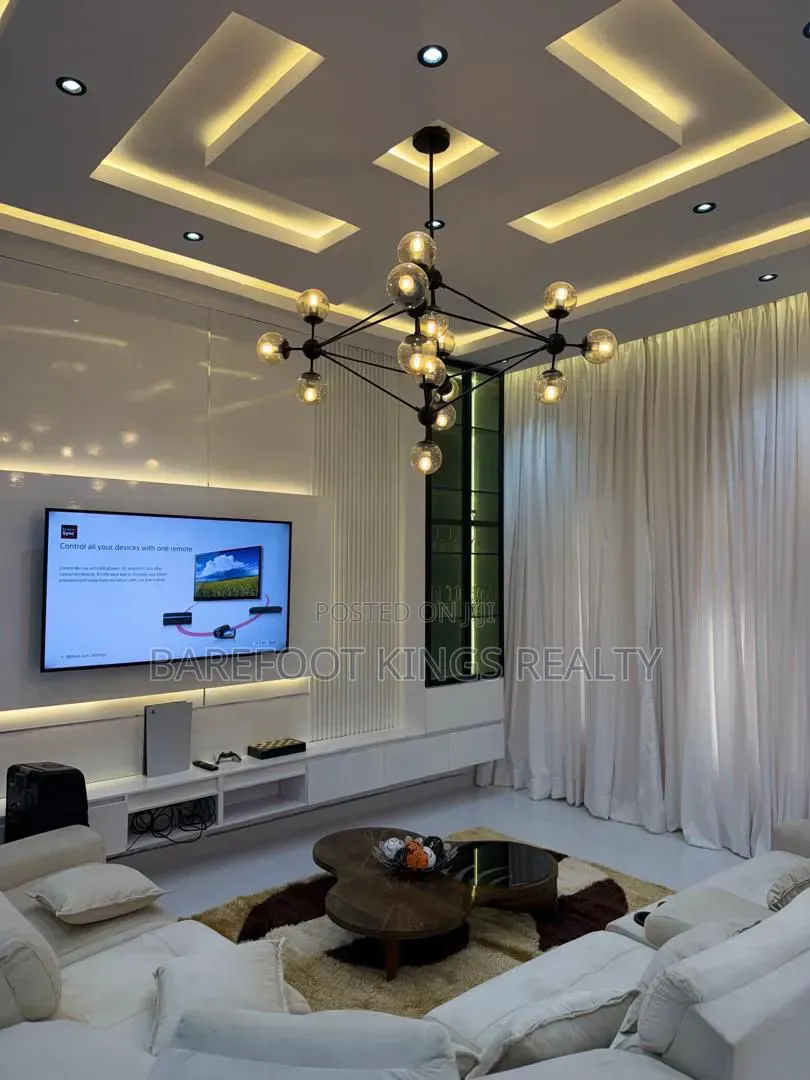 Luxury 3Bedroom Apartment