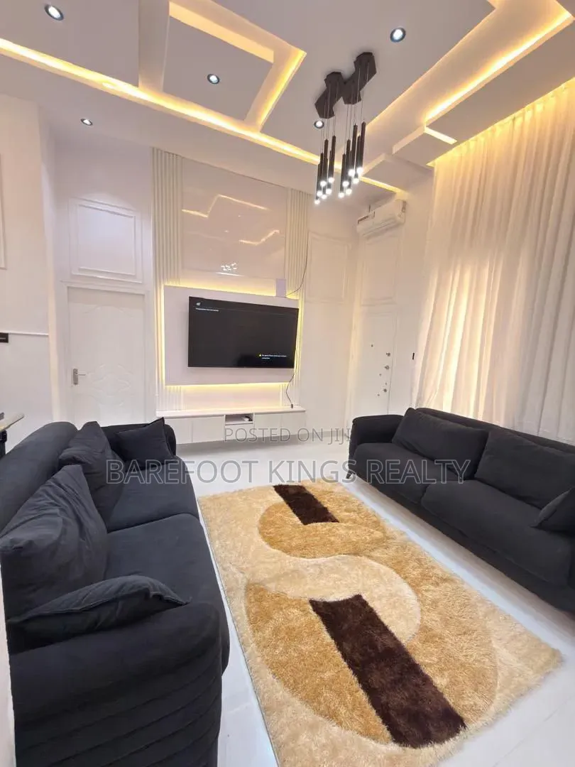 Luxury 3Bedroom Apartment
