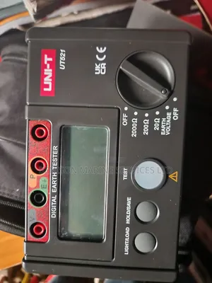 UNI-T Digital Earth Tester