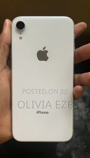 Apple iPhone XR 128 GB White