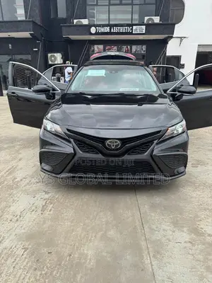 Toyota Camry XSE V6 FWD 2020 Black