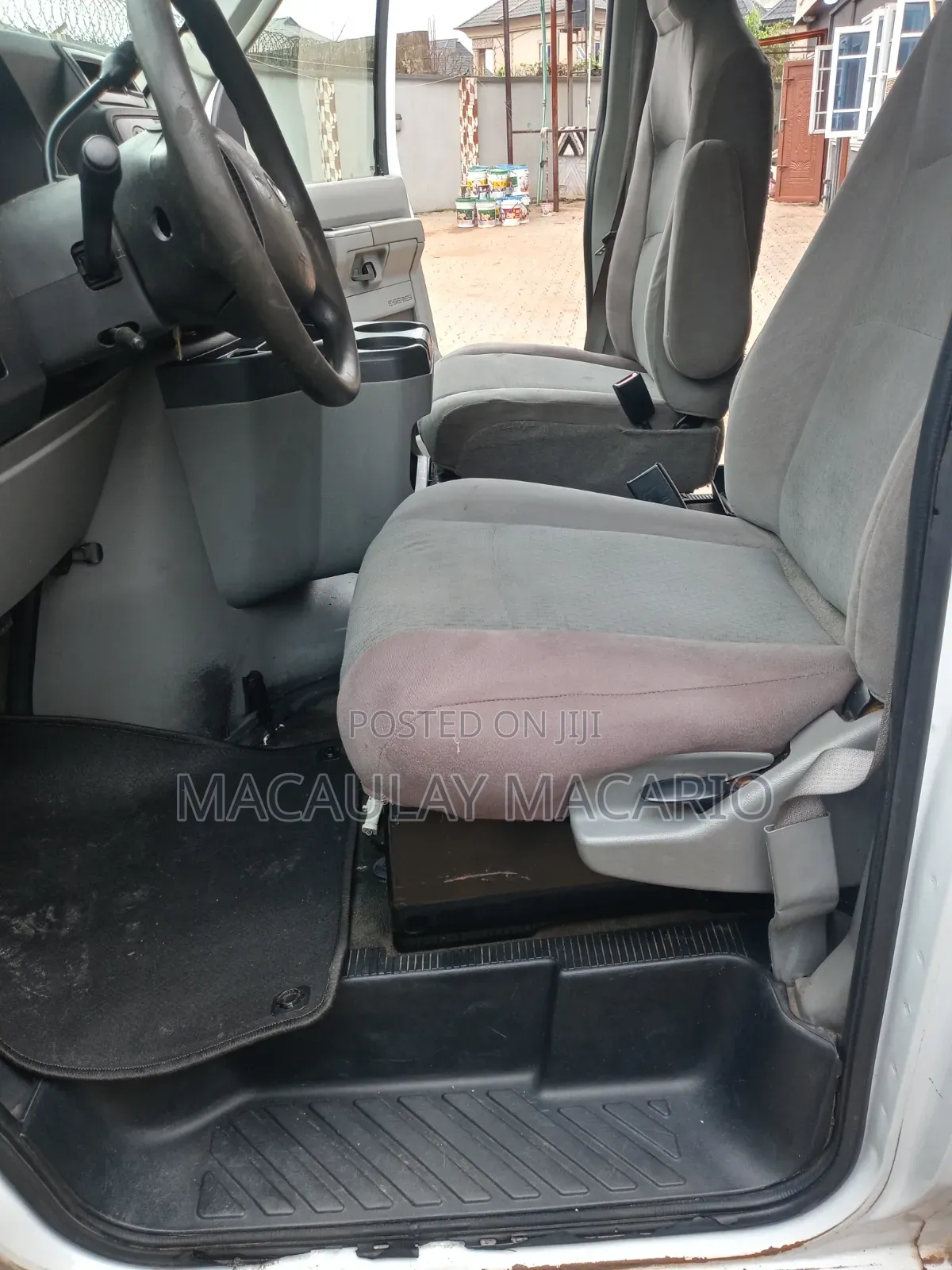 Ford E350 2011 White
