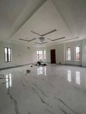False Ceiling Luxury Wall Screeding