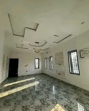 False Ceiling Luxury Wall Screeding