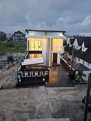 5bdrm Duplex in Diamond Estate, Sangotedo for sale