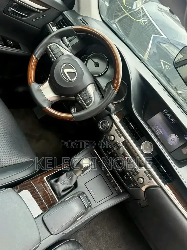 Lexus ES 2016 Black