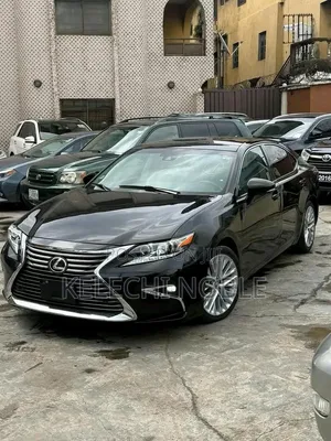 Lexus ES 2016 Black