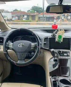 Toyota Venza 2011 Brown