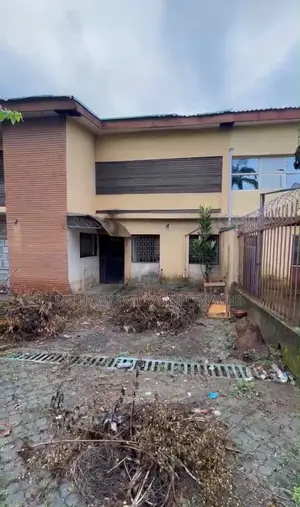 3bdrm Duplex in Area 3 for sale