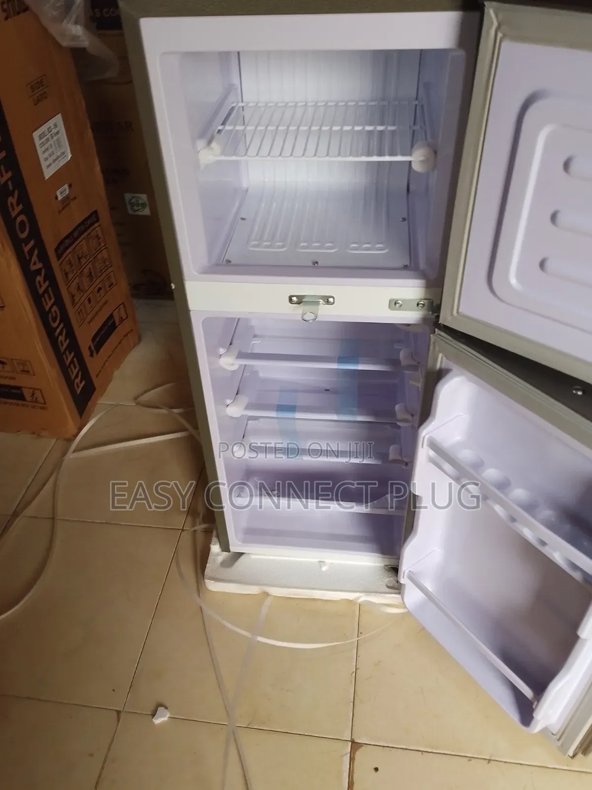 Unique Snowsea Refrigerator (Bcd-166) 120L.