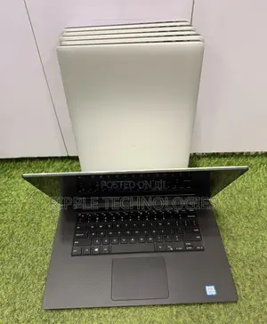 Laptop Dell XPS 15 9570 8GB Intel Core i9 SSD 256GB
