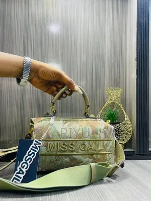 Premium Quality Women’s Handbag