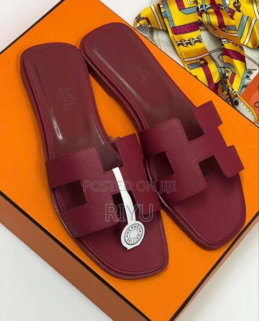 Hermes Women’s Slippers