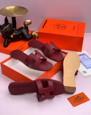 Hermes Women’s Slippers