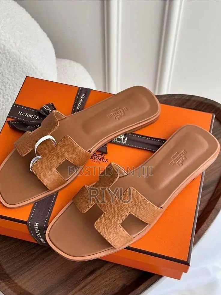 Hermes Women’s Slippers
