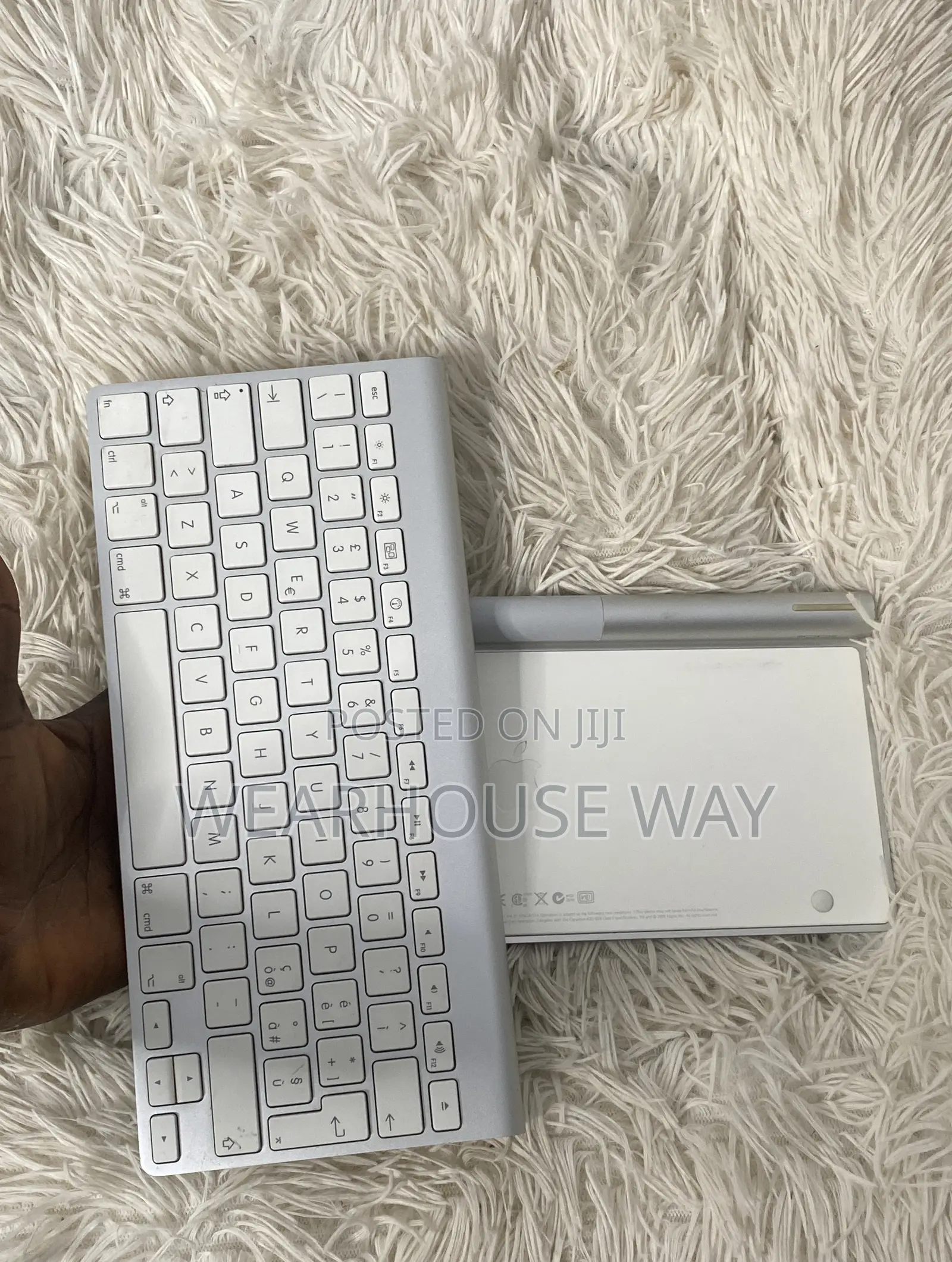 Apple A1314 Wireless Keyboard