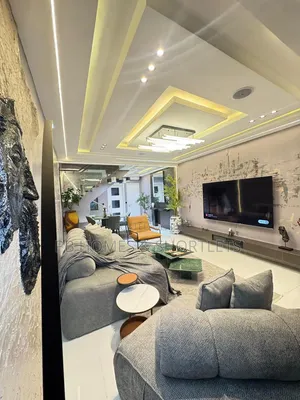 Light House Luxury Two Bedroom Maisonette Apartment