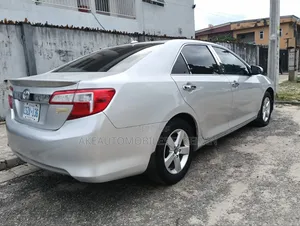 Toyota Camry 2012 Silver