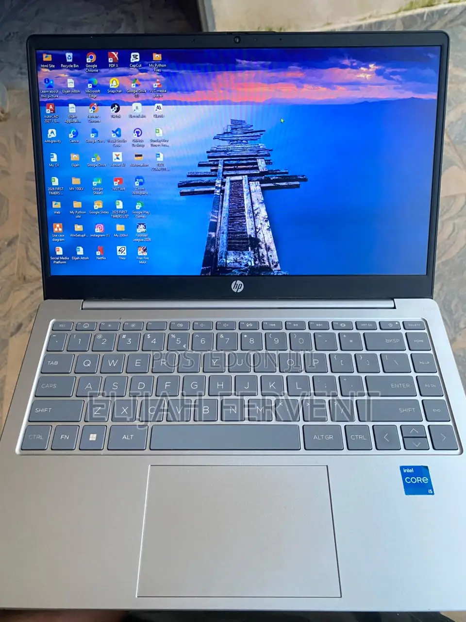 Laptop HP 14-ep0063 8GB Intel Core i5 HDD 500GB