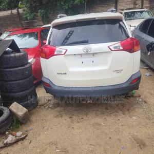 Toyota RAV4 2015 White