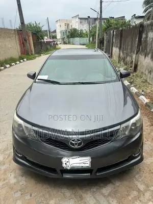 Toyota Camry 2013 Gray