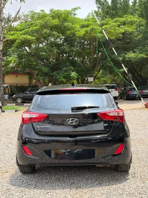 Hyundai Elantra 2013 Black