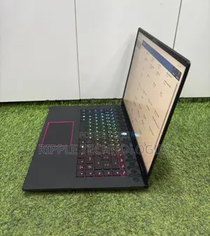 Laptop Alienware M16 R2 16GB Intel Core Ultra 7 SSD 1T