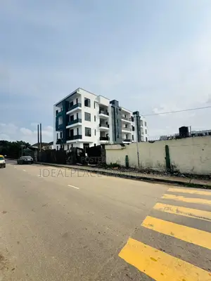 3bdrm Apartment in Ikeja GRA for sale