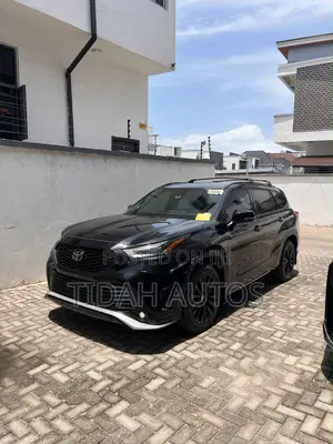Toyota Highlander XSE AWD 2024 Black