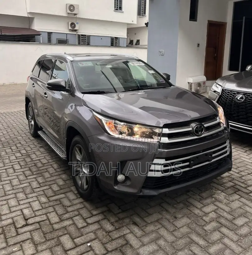 Toyota Highlander 2017 Gray
