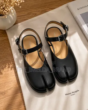 Unisex Tabi Split Toe Mary Jane Shoes