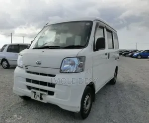 New Daihatsu Hijet 2017 White