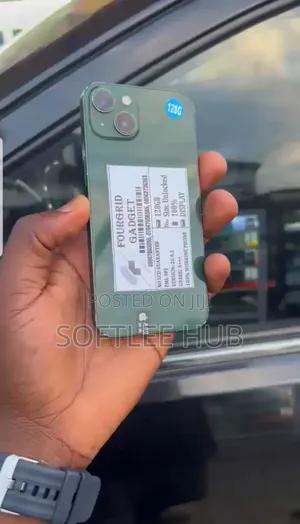 Apple iPhone 13 128 GB Green