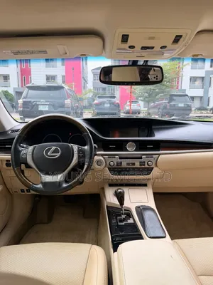 Lexus ES 2013 Red