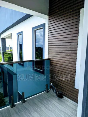 5bdrm Duplex in Shelter Afrique for sale