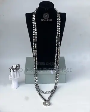 Traditional Men’s Neck Beads