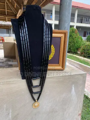 Traditional Men’s Neck Beads