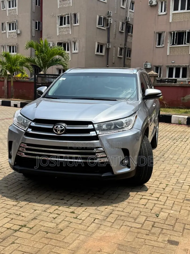 Toyota Highlander 2016 Blue
