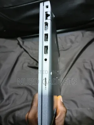 Laptop Dell Latitude 5420 8GB Intel Core i7 SSD 256GB